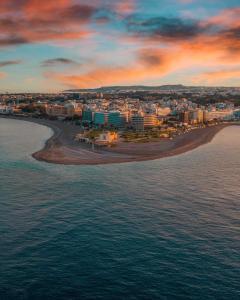 rhodes harbour front