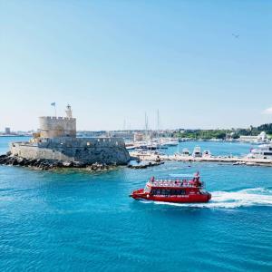 Faliraki to Rhodes nach Rodos Sea Shuttle