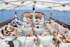 boat cruise rhodes